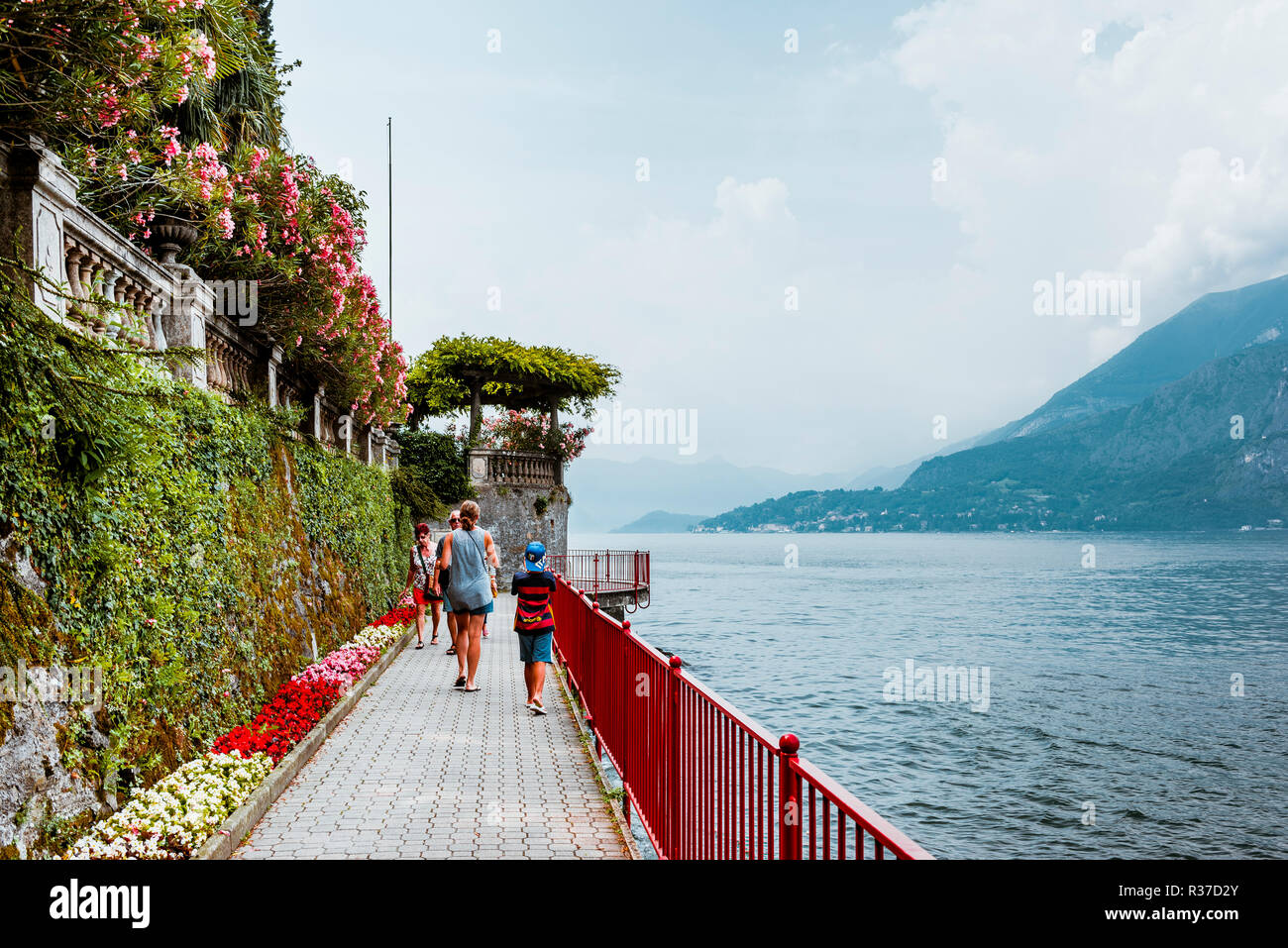 Passerella 'The walk of love'. The Patriach’s Greenway Path. A route to know Varenna. Varenna, Province of Lecco, Lombardy, Italy, Europe Stock Photo