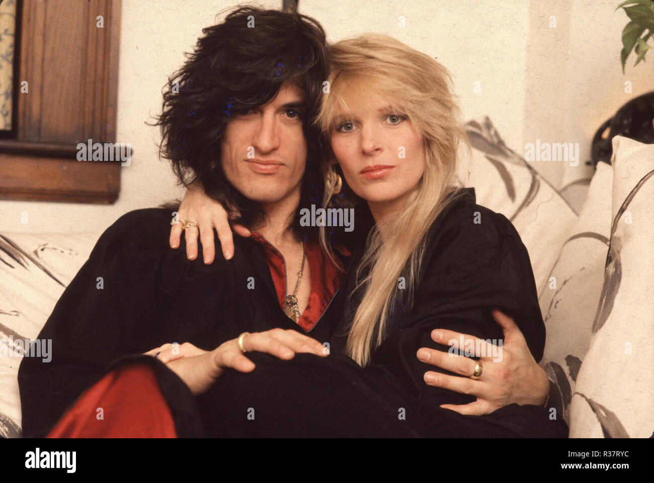 Aerosmith, Joe Perry with his wife Billie in their Boston area home 1987  photo bill belknap Stock Photo - Alamy