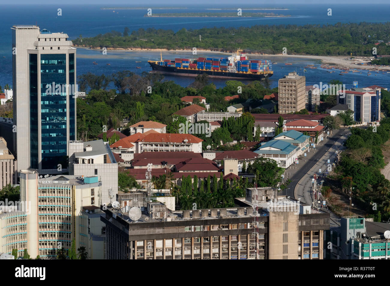 TANZANIA Daressalaam, bay and seaport, PIL Pacific International Lines container ship sailing to indian ocean Stock Photo