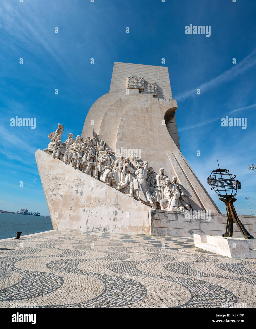 Monument of Discoveries, Padrão dos Descobrimentos, navigator and discoverer, in front Henry the