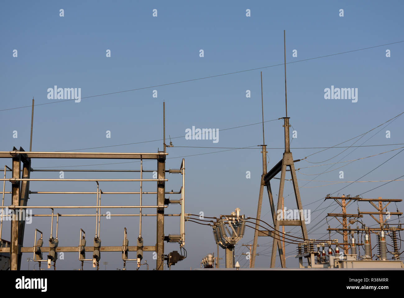 Power Source Line Power Supply Lines High Resolution Stock Photography and Images - Alamy