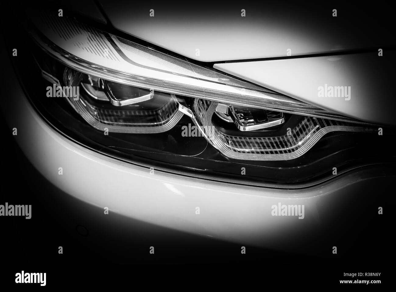 the-headlight-of-a-modern-executive-car-stock-photo-alamy