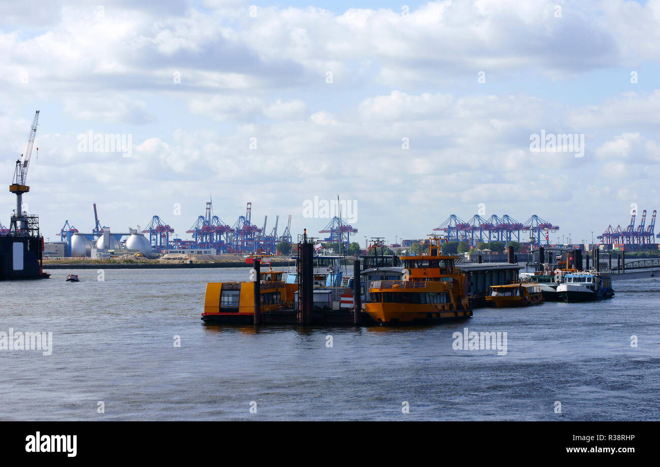 industry hafen hamburg Stock Photo Alamy