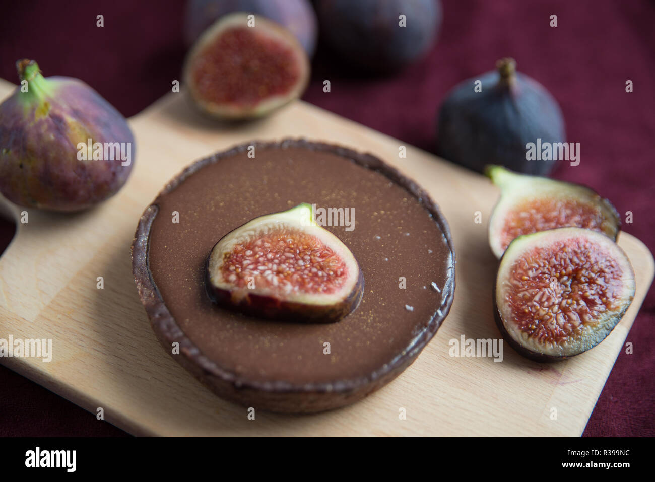 Chocolate tarte with figs Stock Photo Alamy