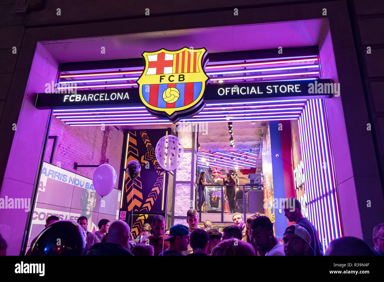 Fc Barcelona Team Store Sale, 54% OFF | www.ingeniovirtual.com