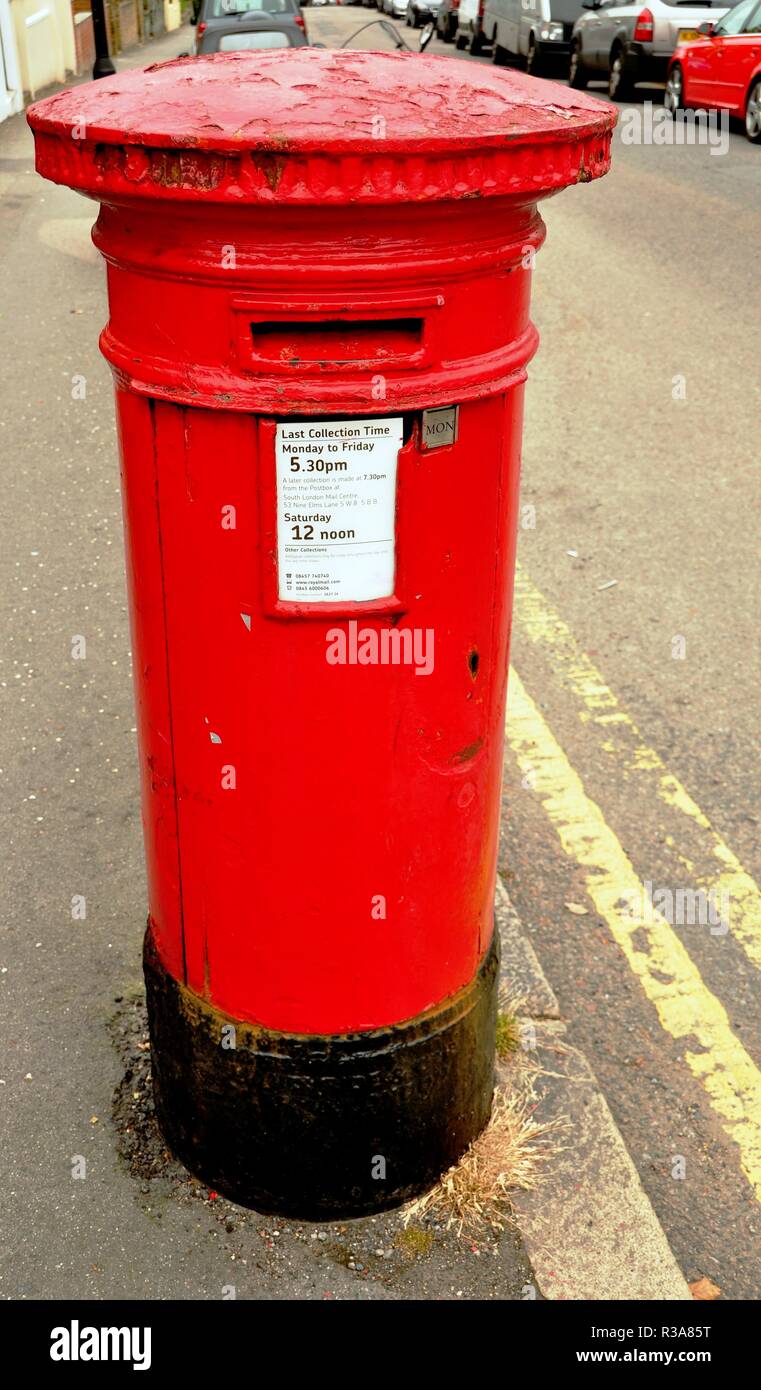 Black mailboxes hires stock photography and images Alamy