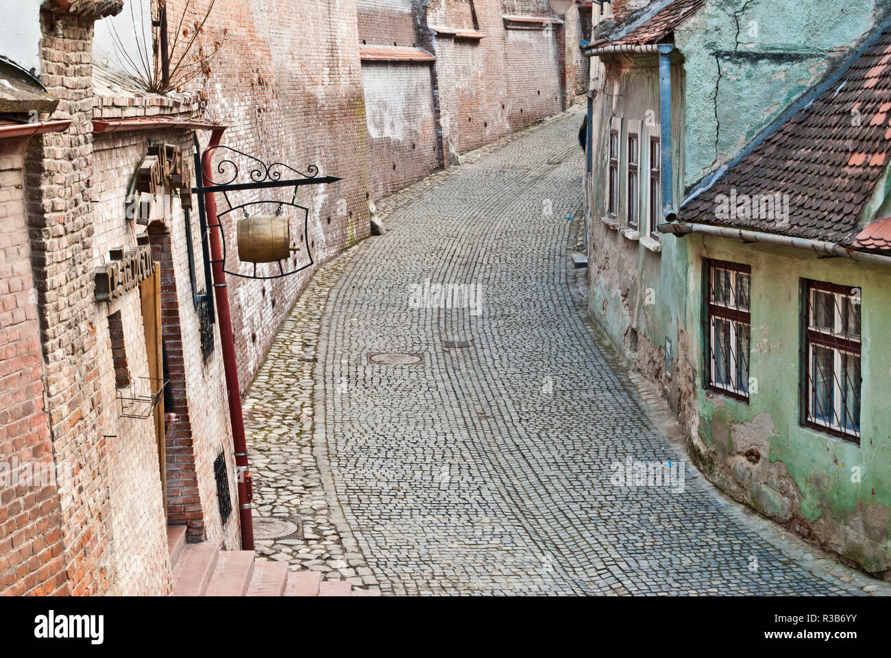 Local senior people play chess in the streets in the medieval city of  Sibiu.Transylvania.Romania Stock Photo - Alamy