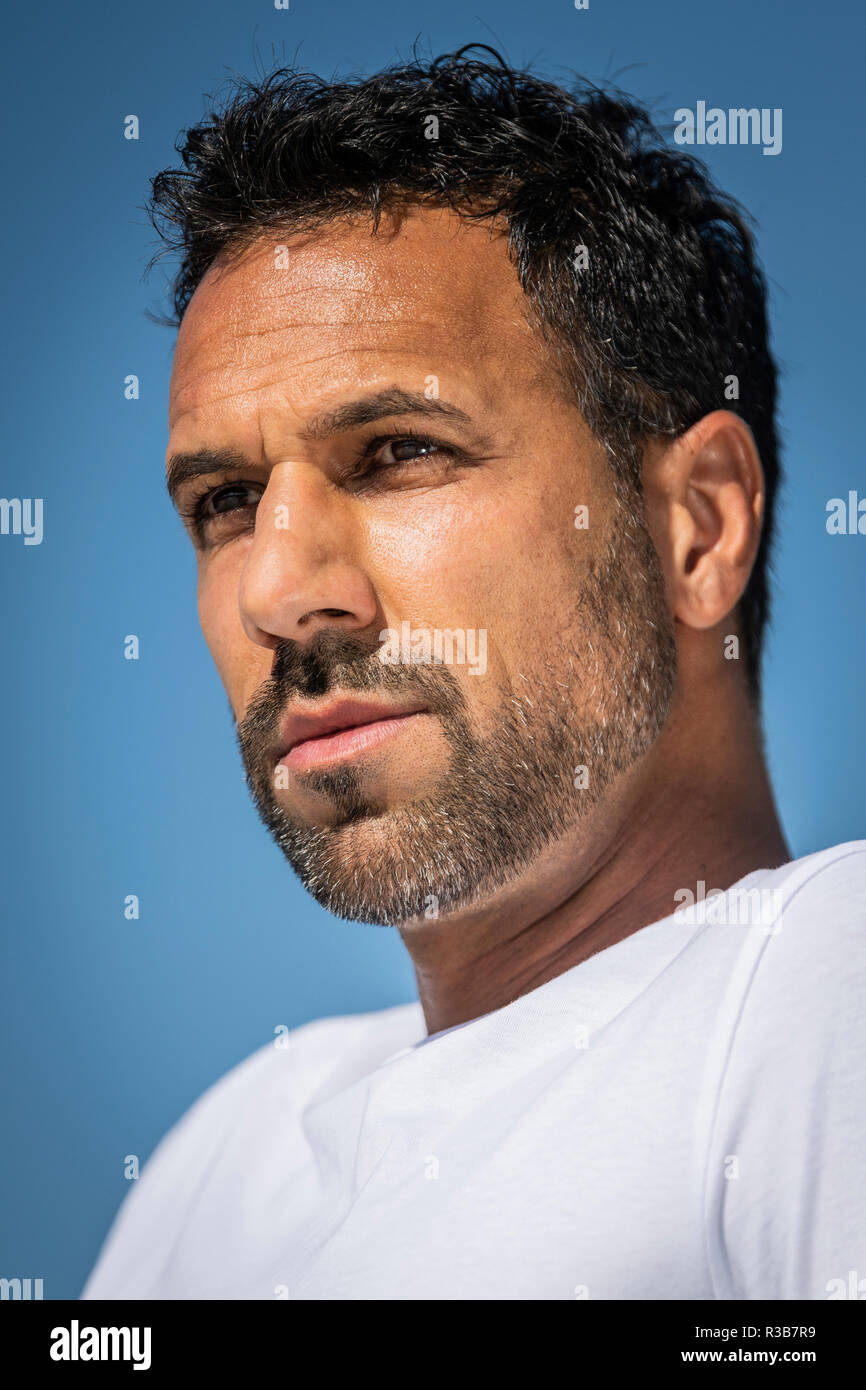Portrait pensive looking man hi-res stock photography and images - Alamy