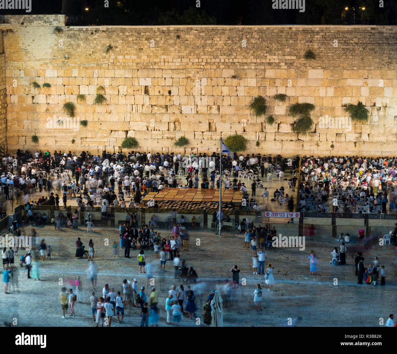 Western wall wailing overview hi-res stock photography and images - Alamy
