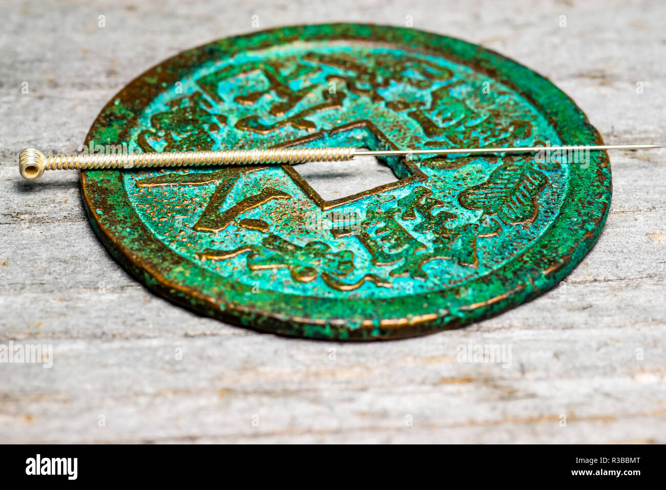 Akupunkturnadeln hires stock photography and images Alamy