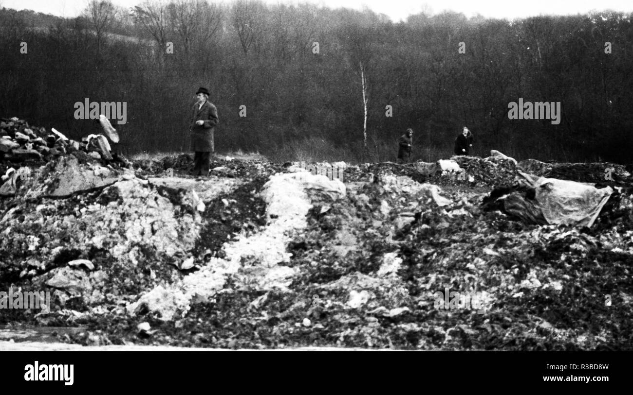 Environmental damage as early as 1974, here near Bonn on 19.12.1974: a poisoned wild garbage dump.| | usage worldwide Stock Photo