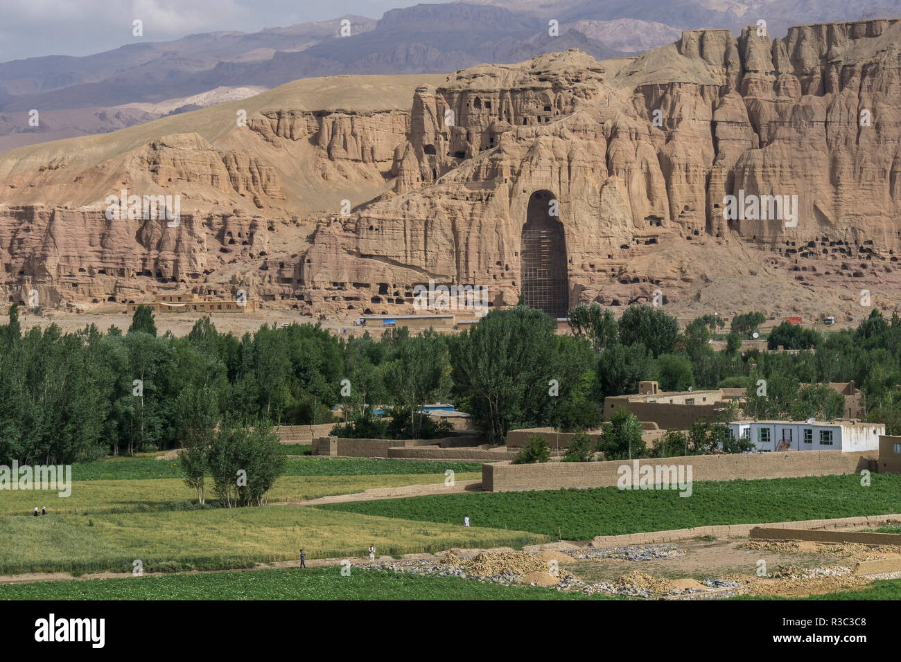 Bamiyan Valley, Afghanistan. Where giant buddha statues used to stand Stock Photo Alamy