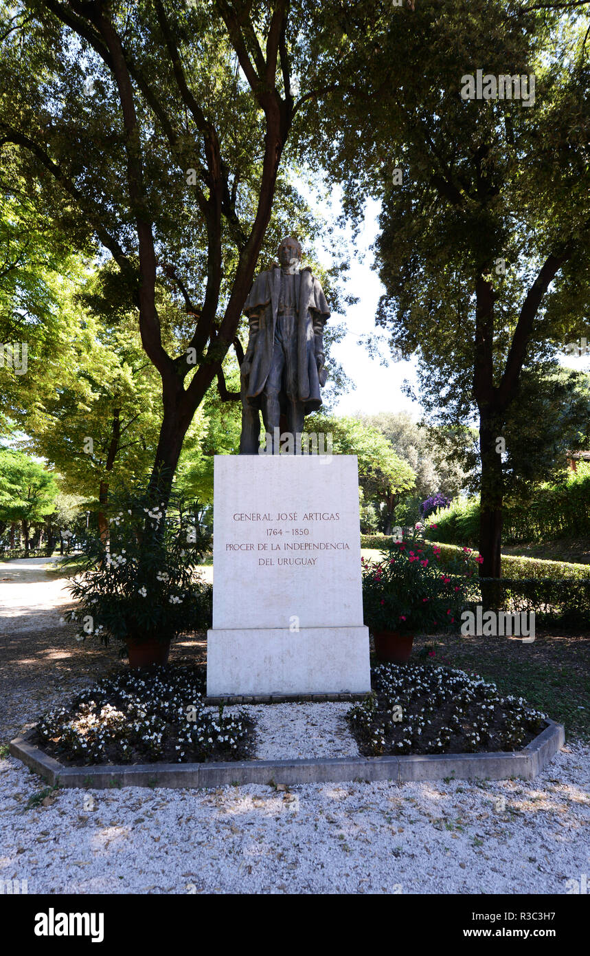 Statue of Artigas, héroe de Uruguay in Rome's Villa Borghese. Stock Photo