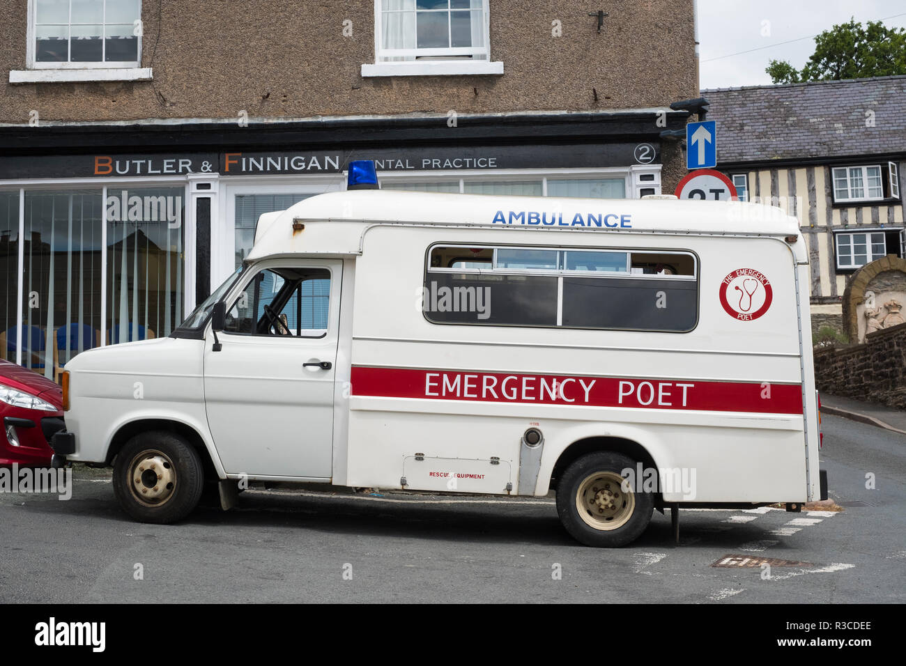 Emergency poet old ambulance in Bishop's Castle, Shropshire, UK Stock Photo
