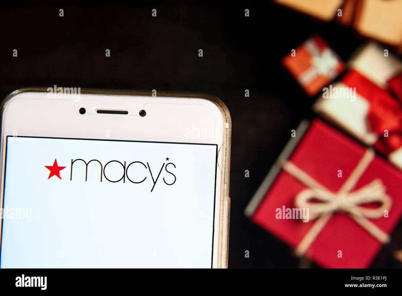 Macys logo hi-res stock photography and images - Alamy