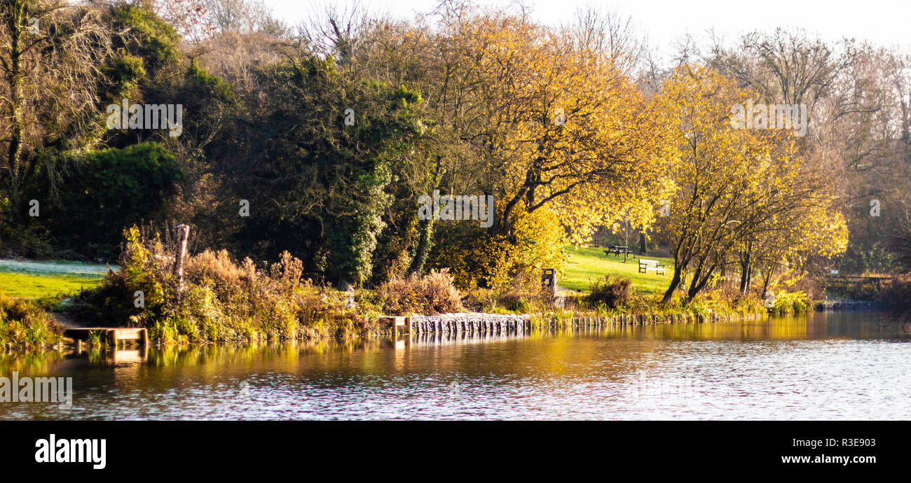 Jubilee Lake Royal Wootton Bassett in Wiltshire Stock Photo Alamy