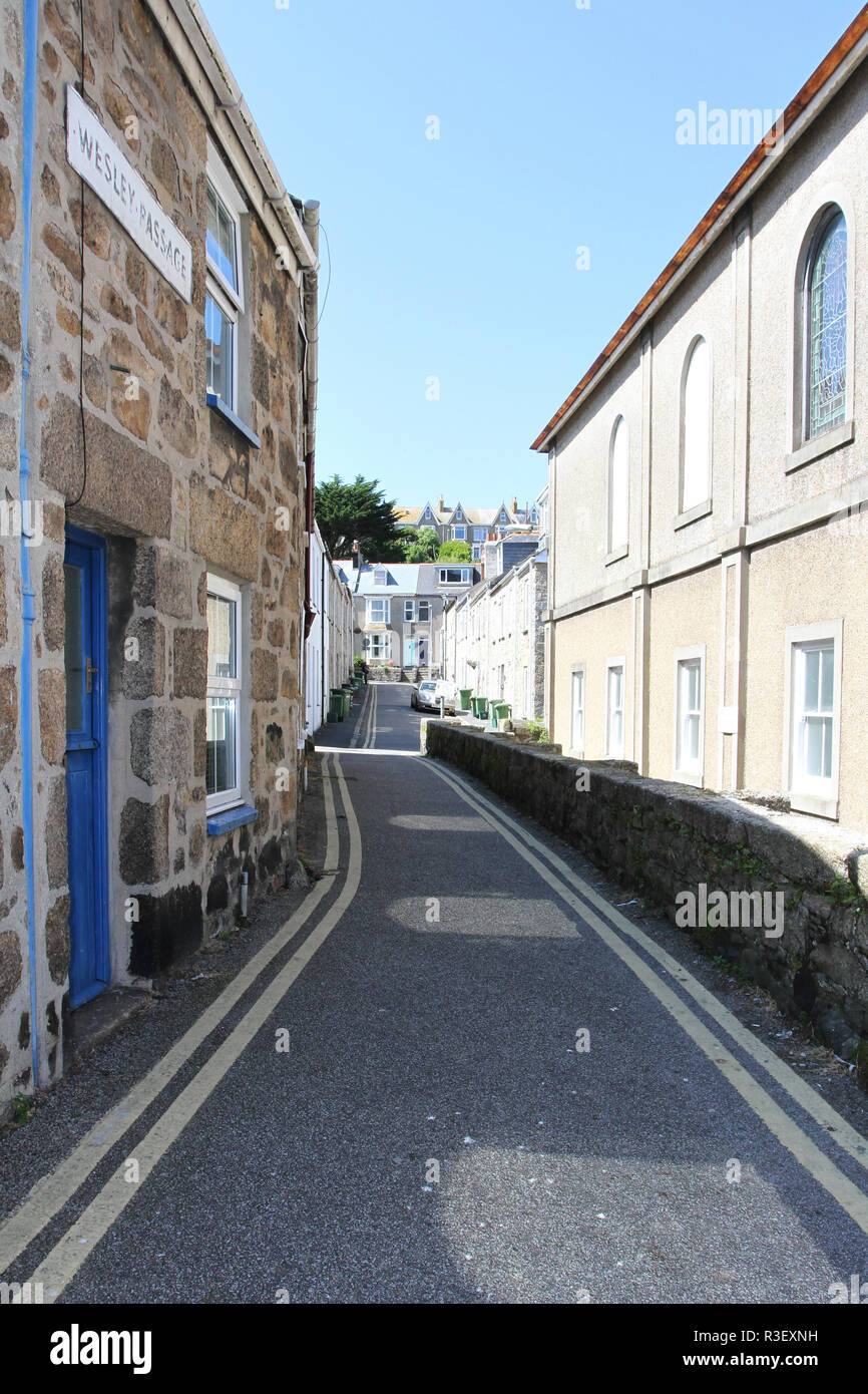 A typical cornish town street in Saint Ives, wesley passage. Saint Ives