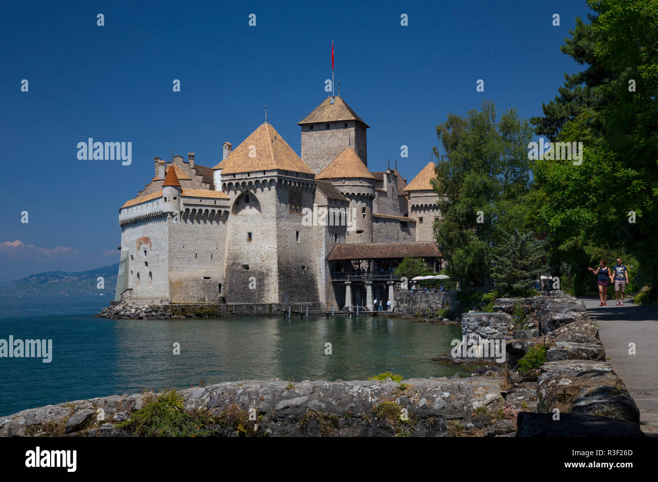 Chillon Castle (Château de Chillon) on the shores of Lake Geneva (Lac Léman), Switzerland Stock Photo