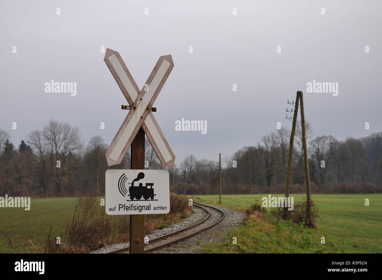 Telegraph pole railroad hires stock photography and images Alamy