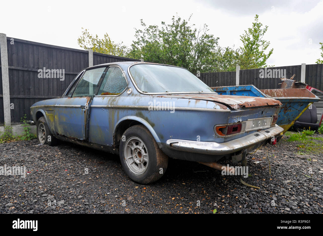 Very rusty wreck classic BMW E9 classic sports car Stock Photo - Alamy