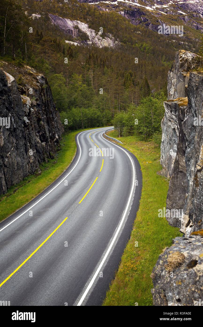 beautiful windy road at the norwegian mountains Stock Photo Alamy