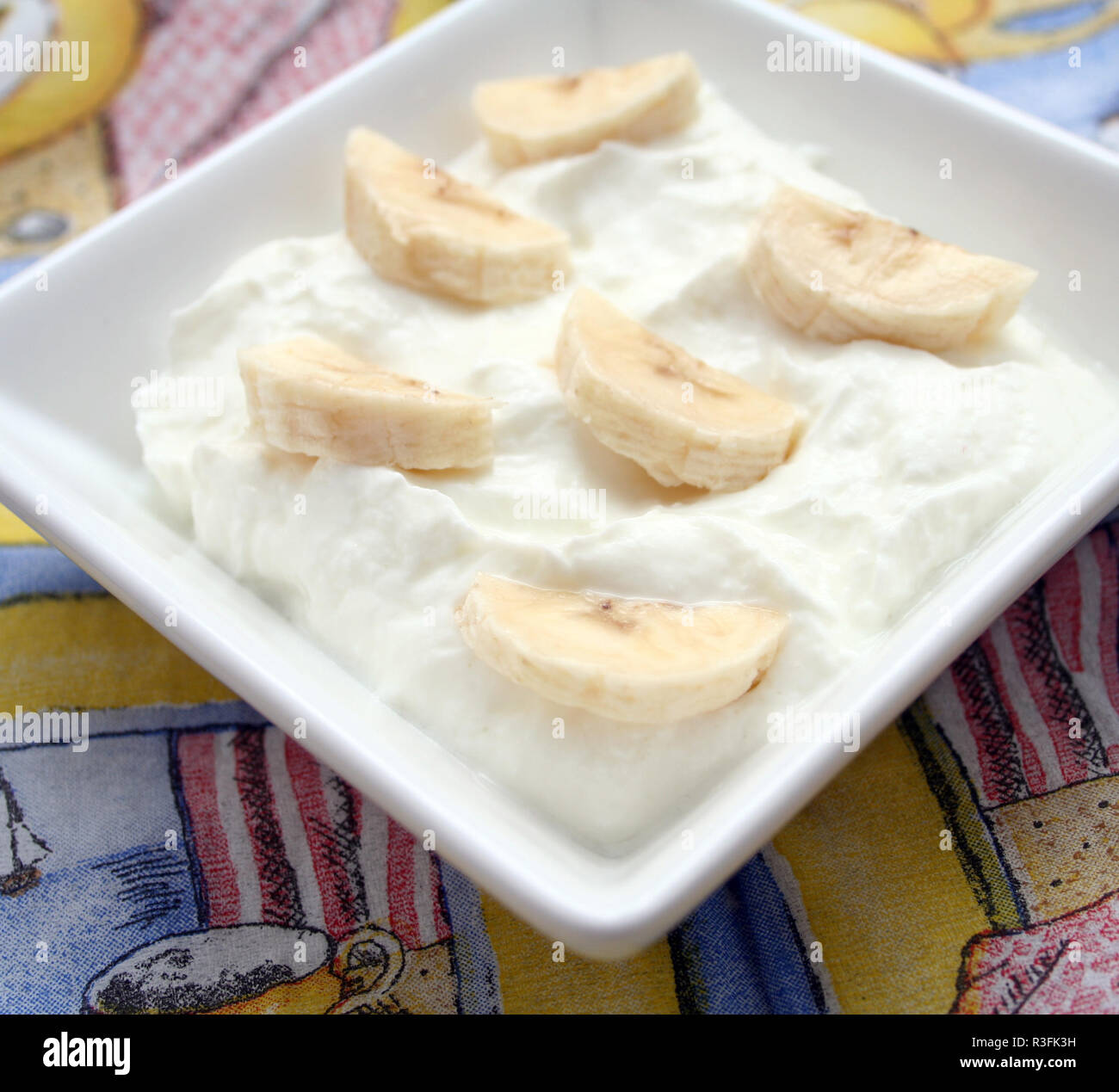 Bananenquark hi-res stock photography and images - Alamy
