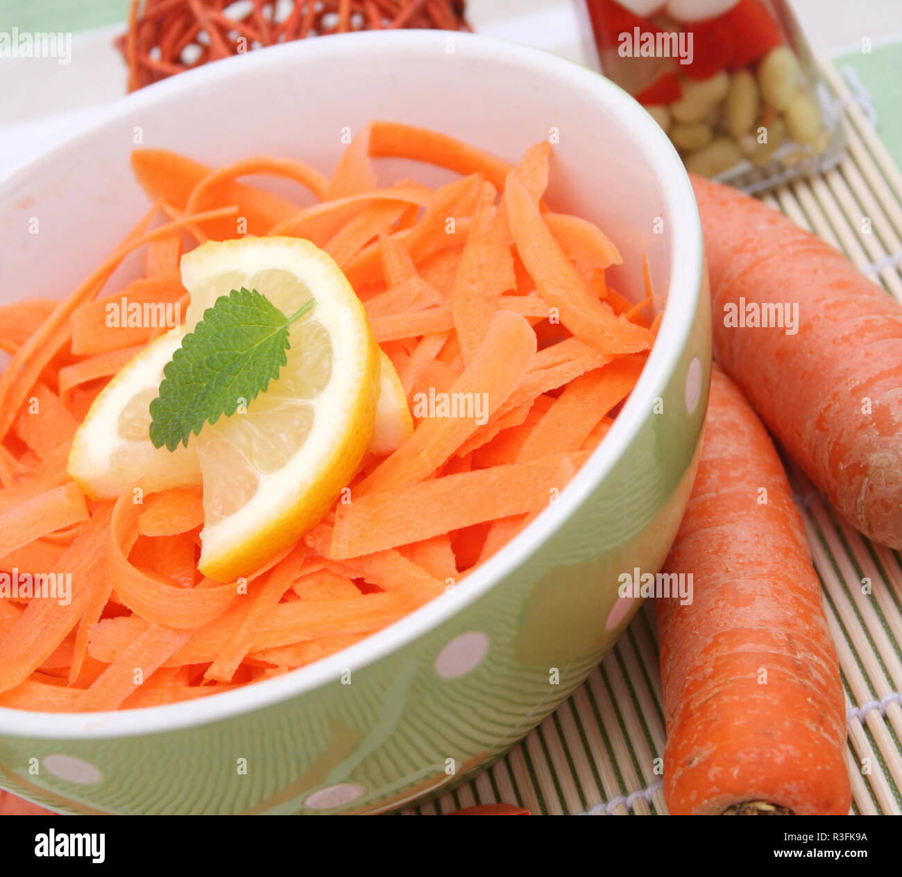 Rohkost snack hi-res stock photography and images - Alamy