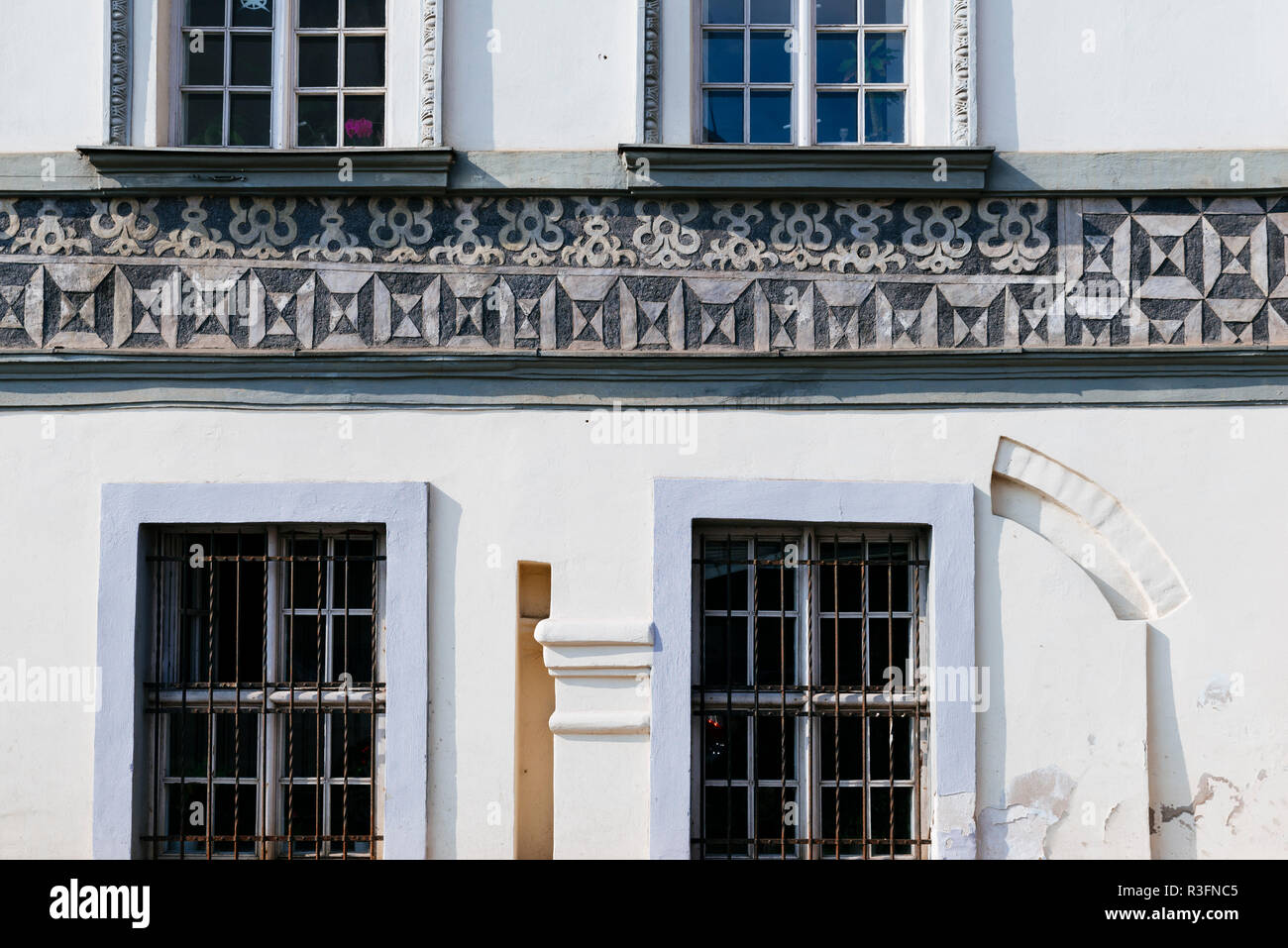 Architectural details in a building on Vilniaus g, street. Vilnius, Vilnius County, Lithuania, Baltic states, Europe. Stock Photo