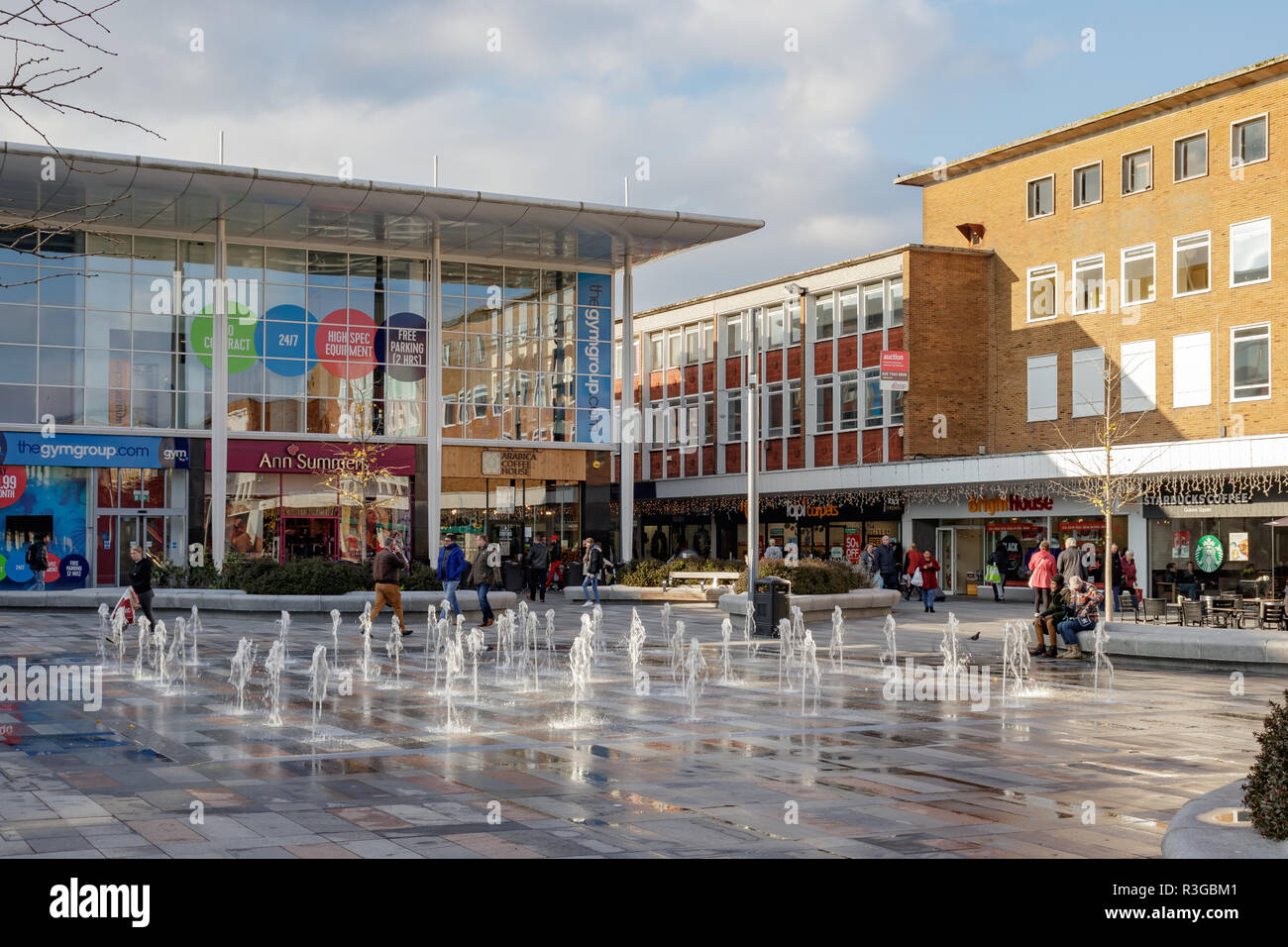 CRAWLEY, WEST SUSSEX/UK - NOVEMBER 21 : View of the main square in Crawley West Sussex on November 21, 2018. Unidentified people. Stock Photo