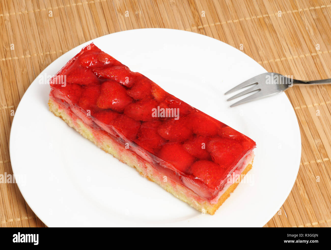 strawberry cake / strawberry cake Stock Photo - Alamy