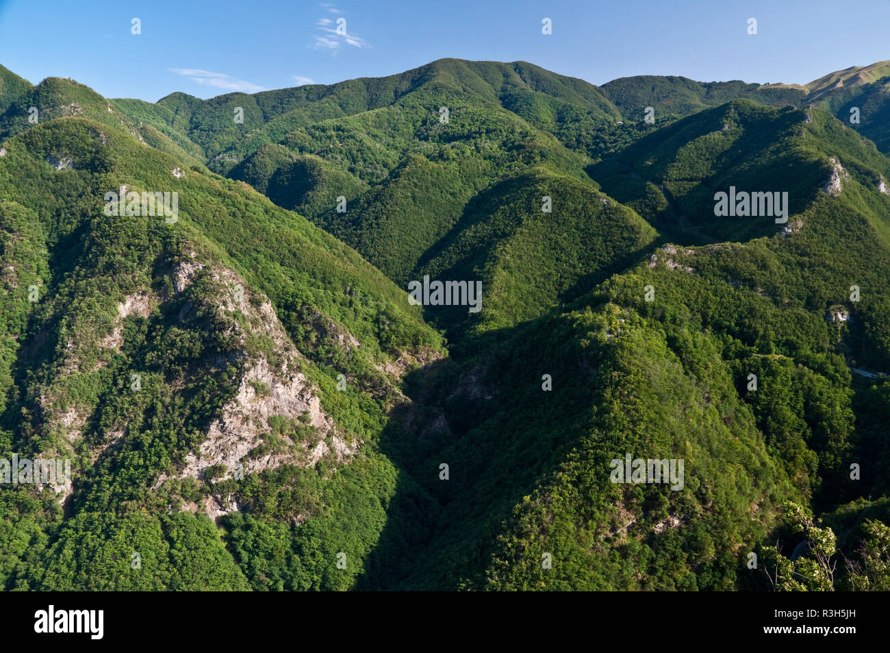 Garfagnana, Fornovolasco Valley, Italy, Northern Tuscany, Steep Forested  Region, Deep Wooded Valley, Impressive Mountain Scenery, Great Nature Stock  Photo - Alamy