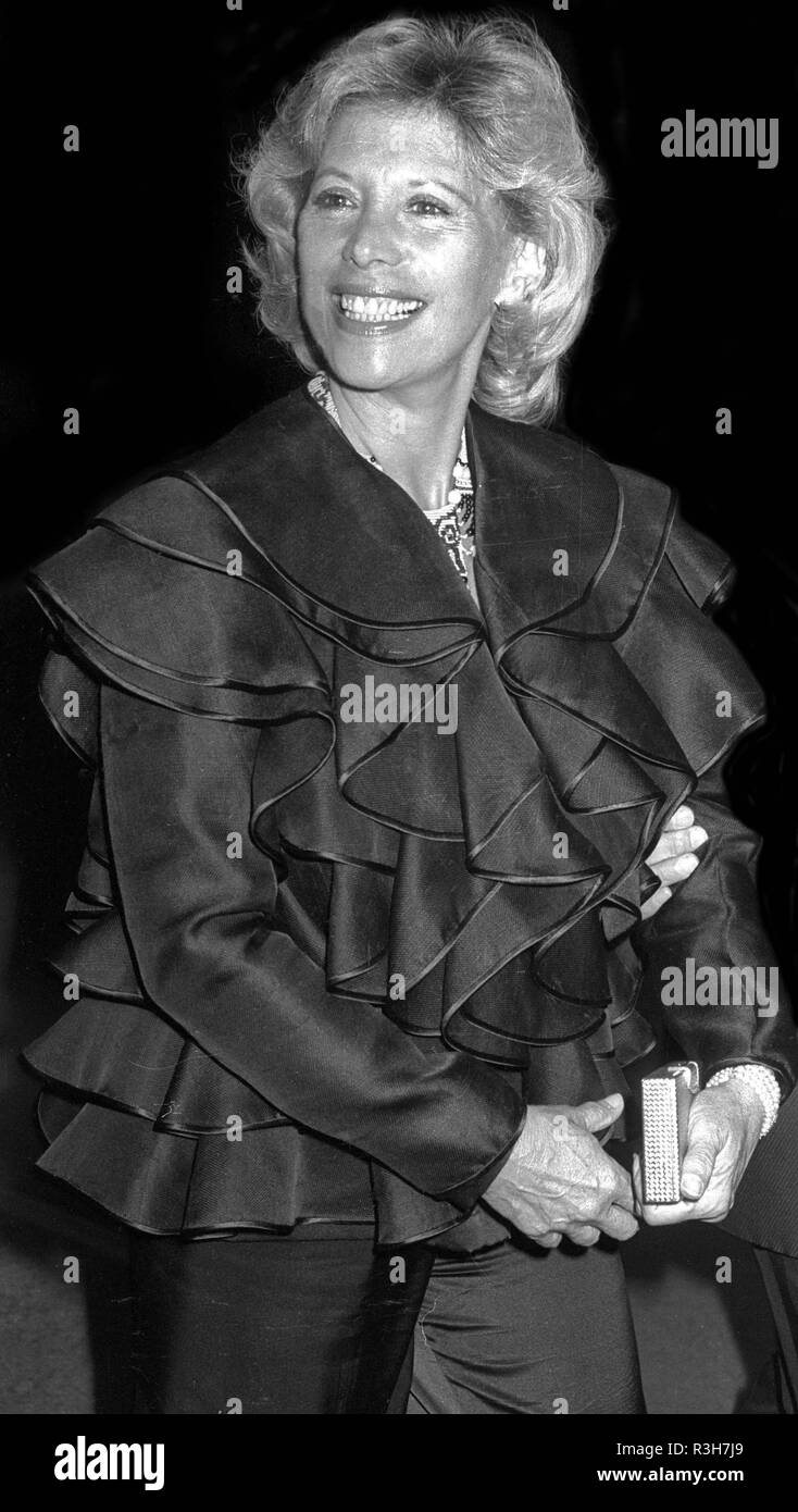 Dinah shore Black and White Stock Photos & Images - Alamy