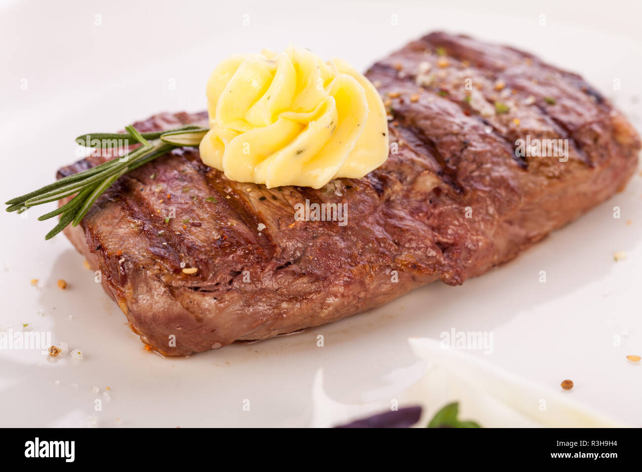 juicy grilled beef tenderloin steak with homemade herb butter Stock Photo Alamy