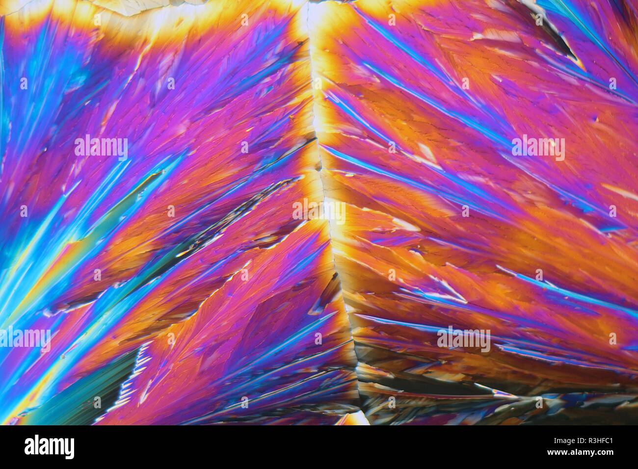 citric acid under the microscope Stock Photo Alamy