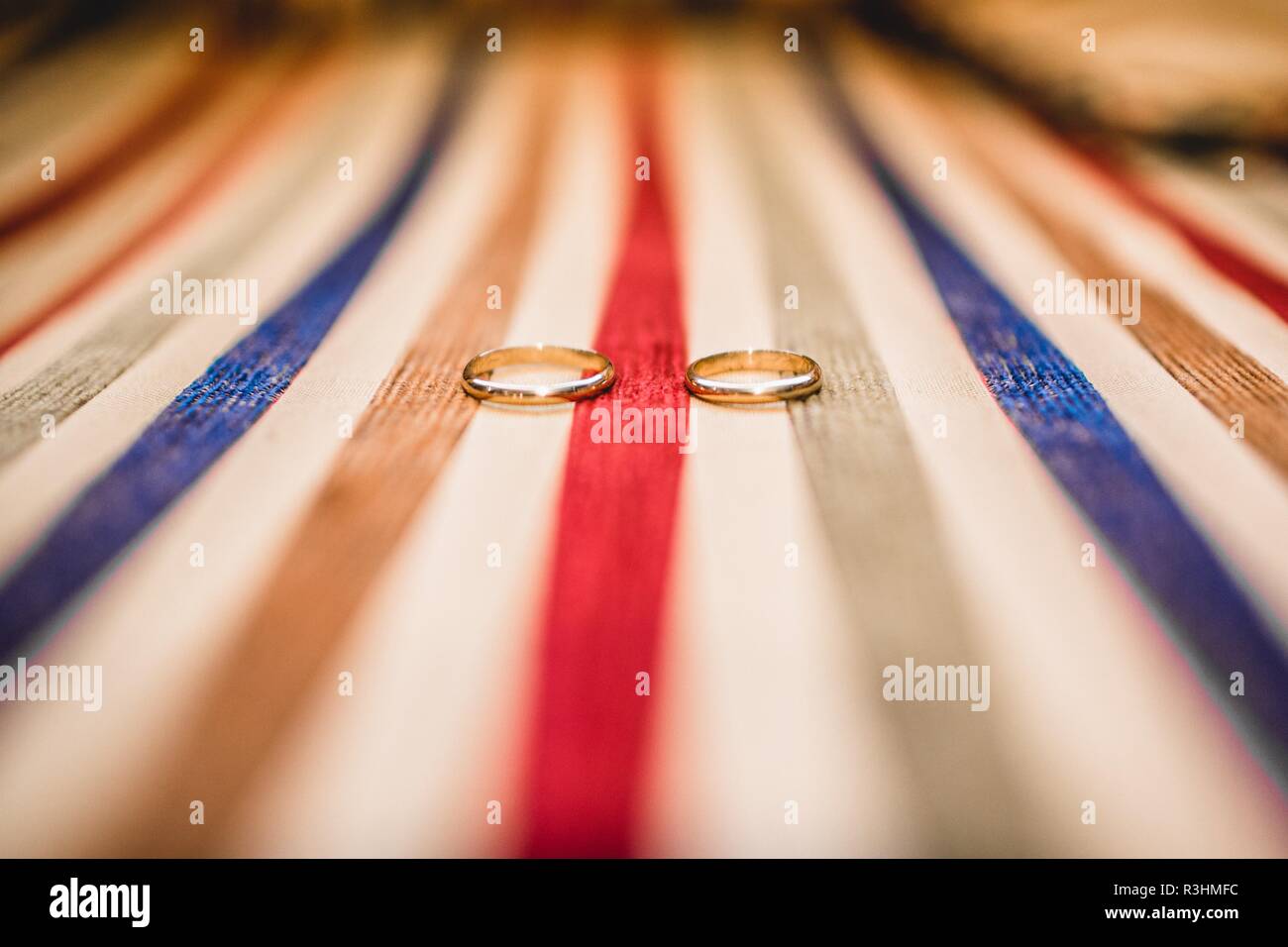 Wedding rings for the bride and groom Stock Photo Alamy