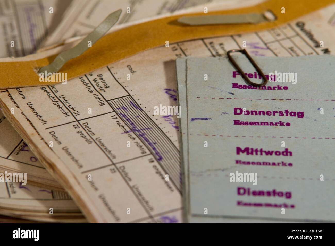 Old stationery hi-res stock photography and images - Alamy
