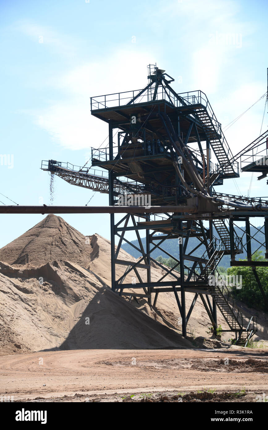 Raw gravel hi-res stock photography and images - Alamy