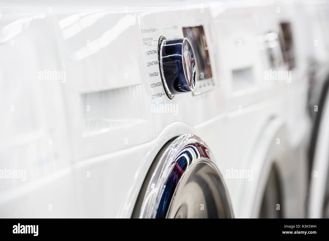 Electronic Panel of the Washing Machine. 60 Degrees Celsius. Close Up.  Stock Image - Image of cluster, cleaning: 233024401