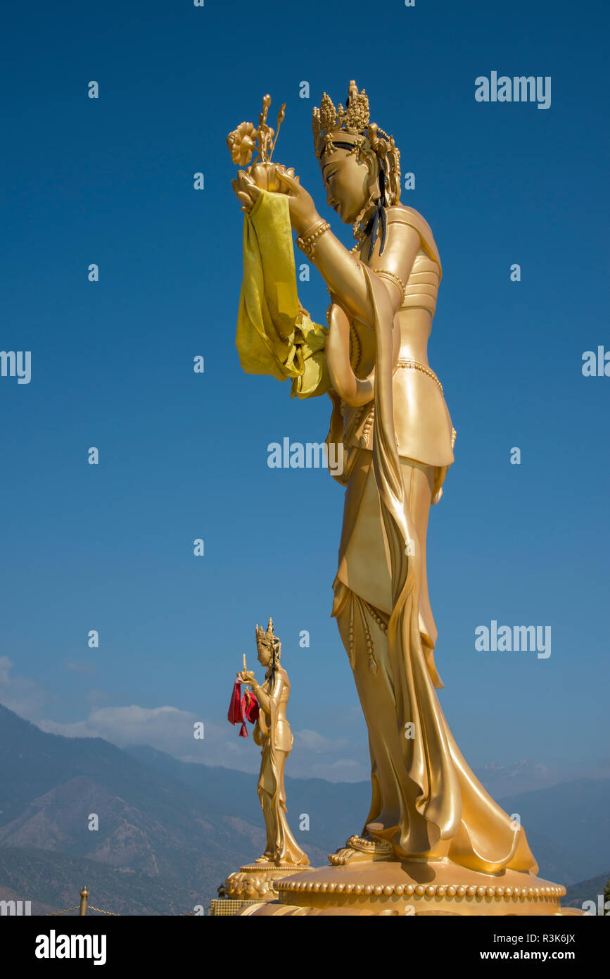 Bhutan, Thimphu. Buddha Dordenma statue. Golden statues around one of the largest Buddha statues in the world with a view of the Thimphu Valley below. Stock Photo