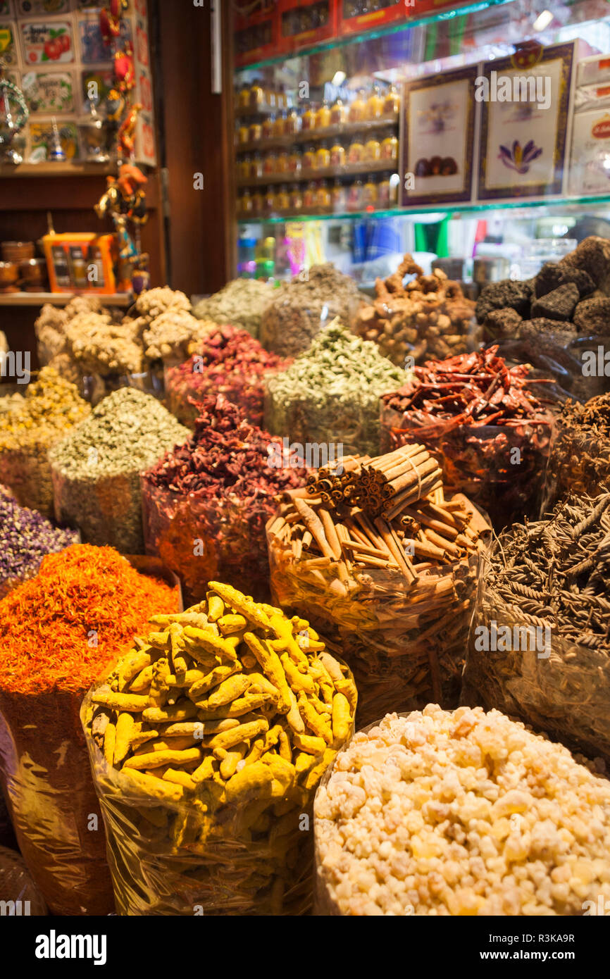 UAE, Dubai, Deira. Spice Souk, Arabic spices Stock Photo Alamy