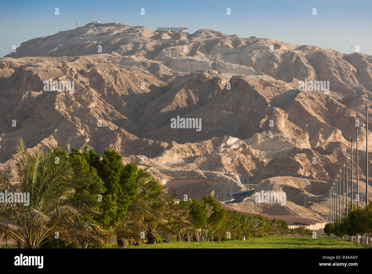 Uae Al Ain Jabel Hafeet Al Ain S Mountain 1240 Meters High Mercure Jabel Hafeet Hotel Morning Stock Photo Alamy