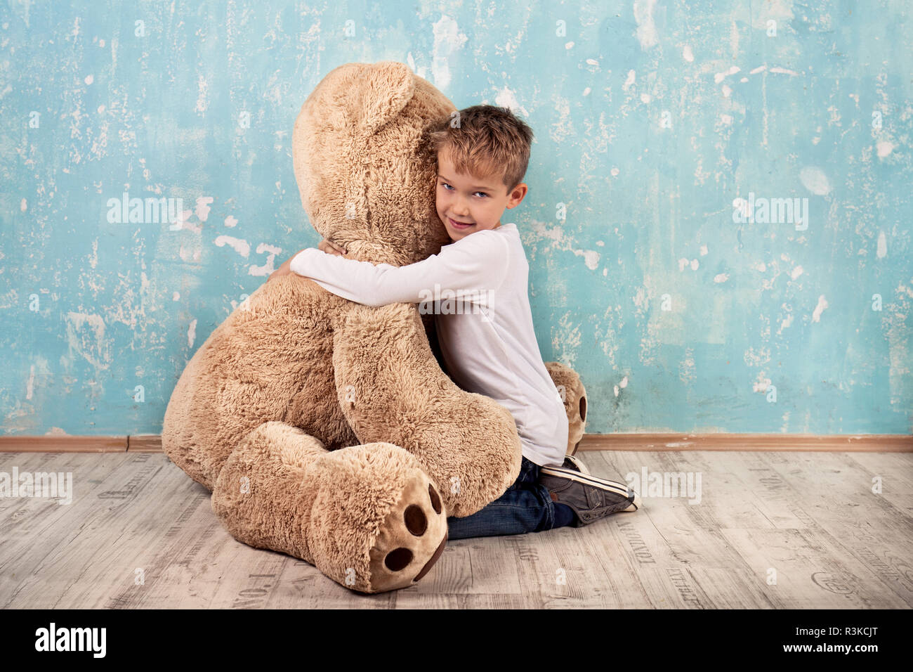 cuddle with teddy bear