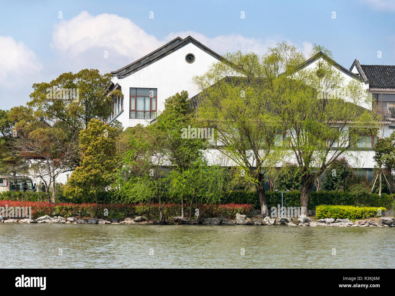 Traditional houses along the South Lake, Jiaxing, Zhejiang Province, China Stock Photo Alamy