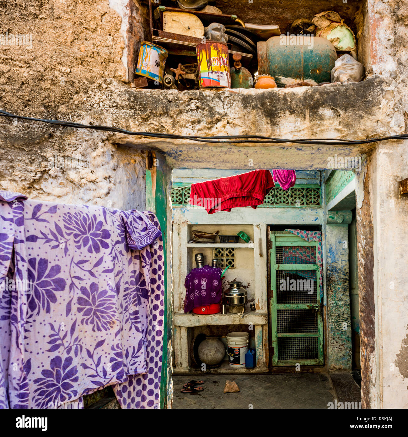 India, Rajasthan, Pipar. No Water No Life expedition, typical home interior Stock Photo