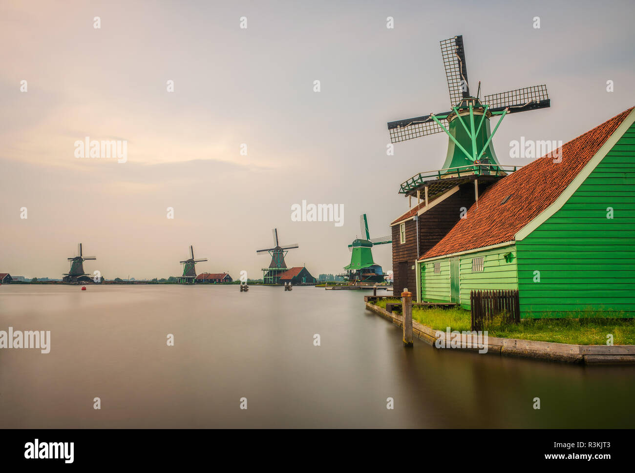 Historic Windmills Of Zaanse Schans In The Netherlands Stock Photo Alamy historic-windmills-of-zaanse-schans-in-the-netherlands-stock-photo-alamy