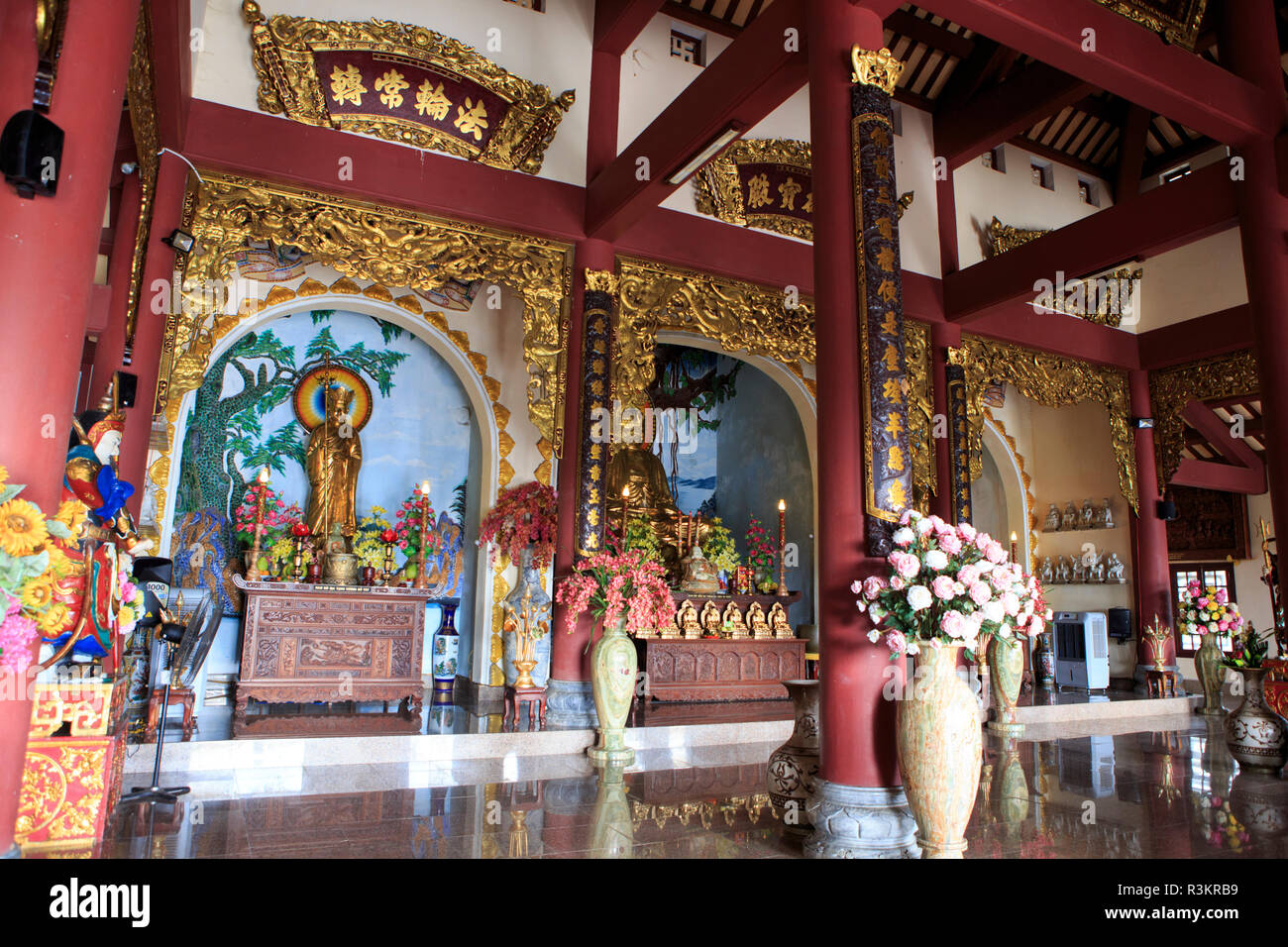 The inside of the Linh Ung Pagoda, Da Nang Stock Photo