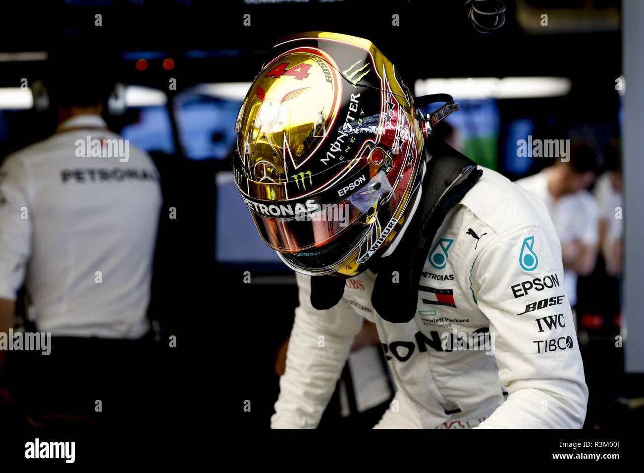 lewis hamilton abu dhabi 2018