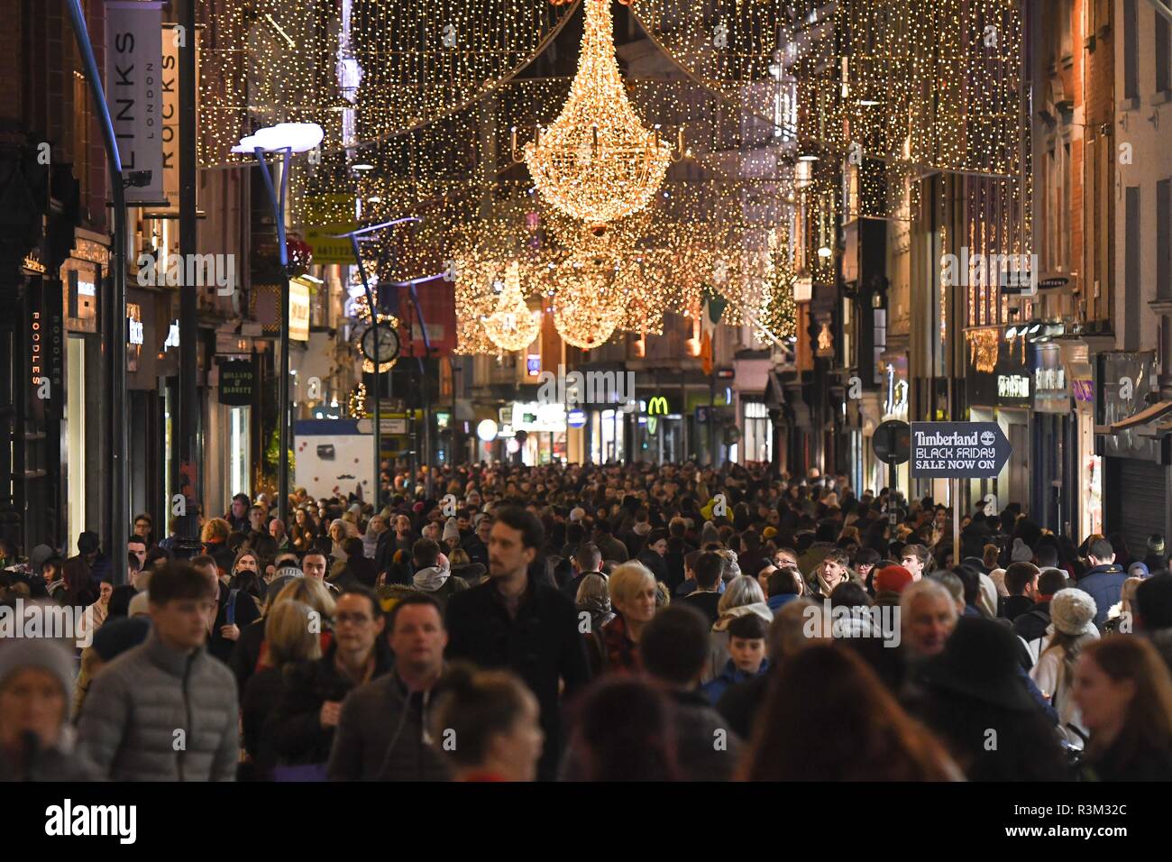 Dublin, Ireland. 23nd November, 2018. Black Friday in Dublin's Grafton  Street. On Friday, November 23, 2018, in Dublin, Ireland. Photo: ASWphoto  Credit: ASWphoto/Alamy Live News Stock Photo - Alamy