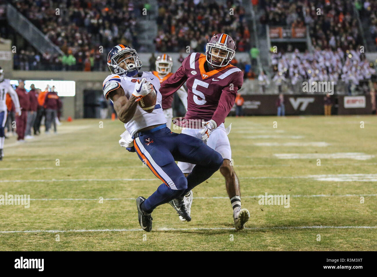 Blacksburg, VA, USA. 23rd Nov, 2018. Virginia Cavaliers wide receiver Joe Reed (2) catches a touchdown pass during NCAA football action between the Virginia Cavaliers and the Virginia Tech Hokies at Lane Stadium in Blacksburg, VA. Jonathan Huff/CSM/Alamy Live News Stock Photo