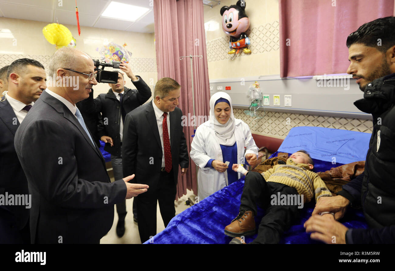 Nablus, West Bank, Palestinian Territory. 24th Nov, 2018. Palestinian Prime  Minister Rami Hamdallah opens the emergency building at Rafidia hospital  and the intensive care department at the National hospital, in the West